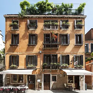 Agli Alboretti 3*, Venise Italie