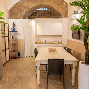 https://brunos-historic-home.hotels-amalfi.com